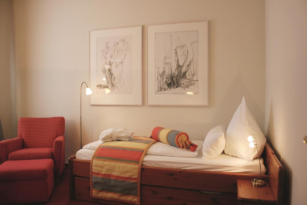 Pension Strandschloss Arielle Бёргеренде-Ретвиш Экстерьер фото